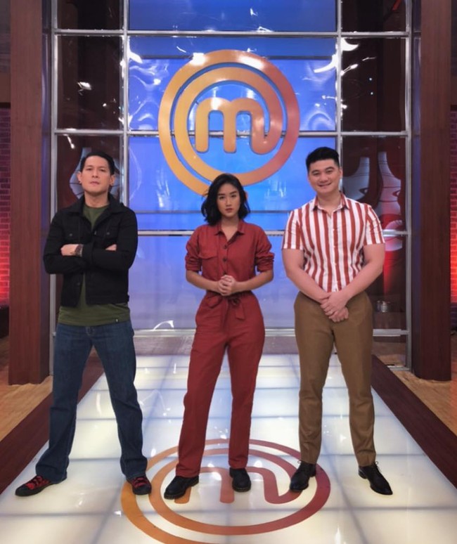 Sekalipun harus mejeng di TV sebagai salah satu juri Masterchef Indonesia, Renatta tetap memilih tampilan kasual. Seperti jumpsuit yang dipakainya ini. (Foto: Instagram)