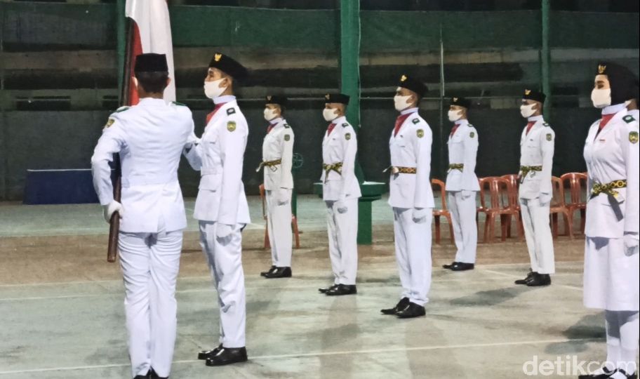 Susilo Aryo Gandi anak buruh bangunan di Palopo jadi Paskibraka. (M Riyas/detikcom)