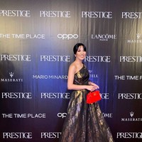 Siapa Vannya Istarinda? Wanita cantik ini merupakan pengusaha fashion dan restoran. Vannya memiliki brand busana bernama Dua Awan. Dia juga memiliki restoran dengan menu sehat, Greenery yang berada di kawasan Senopati, Kebayoran Baru, Jakarta Selatan. Foto: Dok. Instagram @vannya.istarinda, @linguling, @bennusorumba