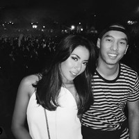 Arya Bakrie yang merupakan putra dari pengusaha Nirwan Bakrie, adik Aburizal Bakrie berpacaran dengan Vannya Istarinda sejak 2015. Dalam akun Instagramnya, Vannya kerap memperlihatkan momen kebersamaannya dengan Arya travelling ke berbagai belahan dunia. Foto: Dok. Instagram @vannya.istarinda, @linguling, @bennusorumba