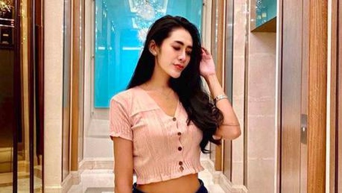 Vernita Syabilla nikmati hari