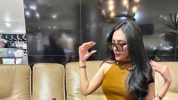 Venita Syabilla Nikmati Hari saat Bos Muncikarinya Ditangkap