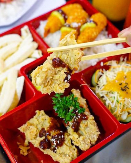Restoran Korea dan Jepang Ala Warteg di Yogyakarta
