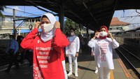 Hal itu dilakukan dalam rangka menyemarakan HUT RI sekaligus mencegah penyebaran virus Corona.