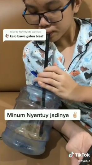 Es Kopi Susu Pakai Galon Mini