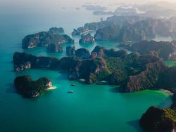 Karya Fotografer Drone Belgia Abadikan Keindahaan Alam Indonesia