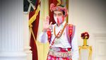 Foto Jokowi Berbusana Adat NTT di HUT RI ke-75