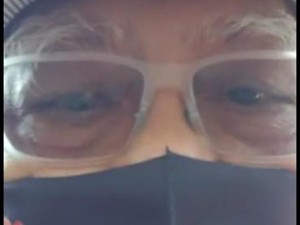 Isi Lengkap Gugatan Gus Mus Soal Tak Ada Merah Putih di Alun-alun Rembang