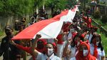 Kala Bendera Merah Putih Terpanjang di RI Berkibar