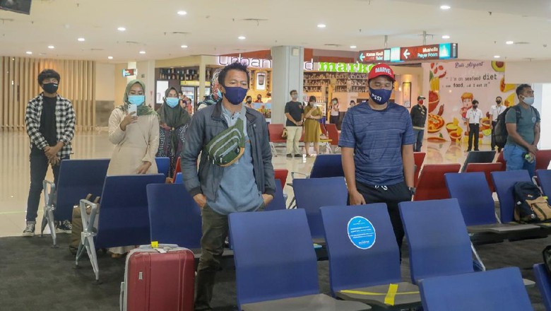 Khidmatnya Peringatan HUT RI di Bandara I Gusti Ngurah Rai