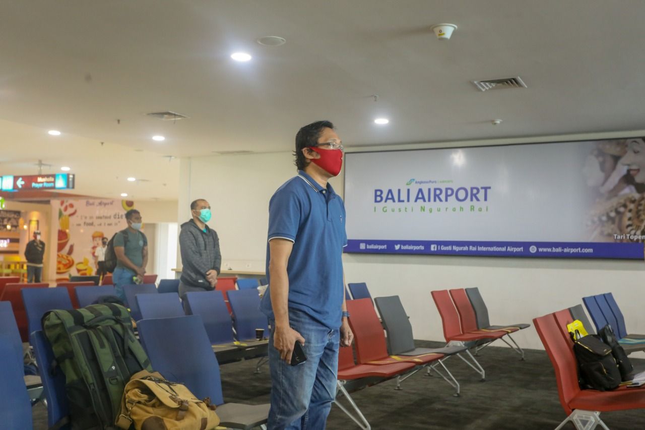Khidmatnya Peringatan HUT RI di Bandara I Gusti Ngurah Rai