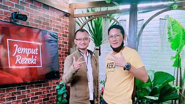 Mantan Mekanik Sukses Jadi Tukang Cukur Online Berkat Corona