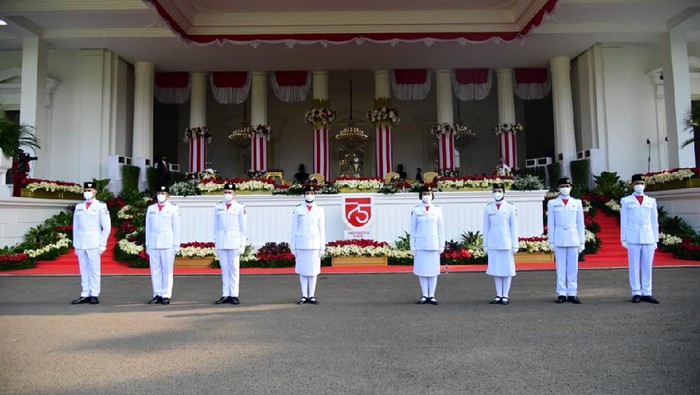 Paskibraka Nasional HUT KE-75 RI