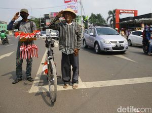 Potret Peringatan Detik-detik Proklamasi di Jalan Raya