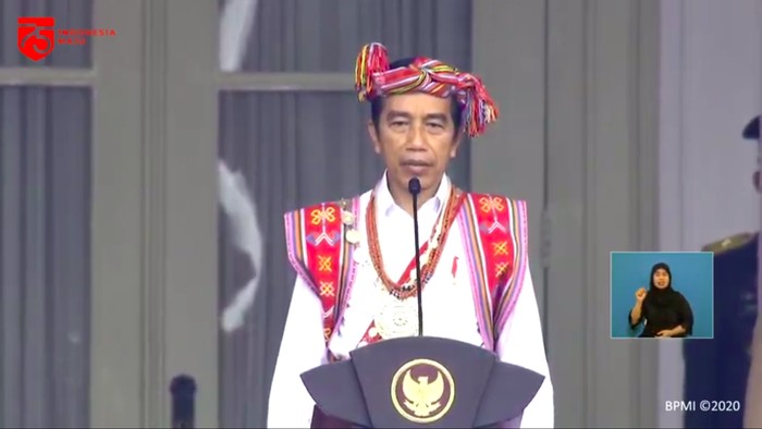 Tentang Baju Adat Timor Tengah Selatan yang Dipakai Jokowi