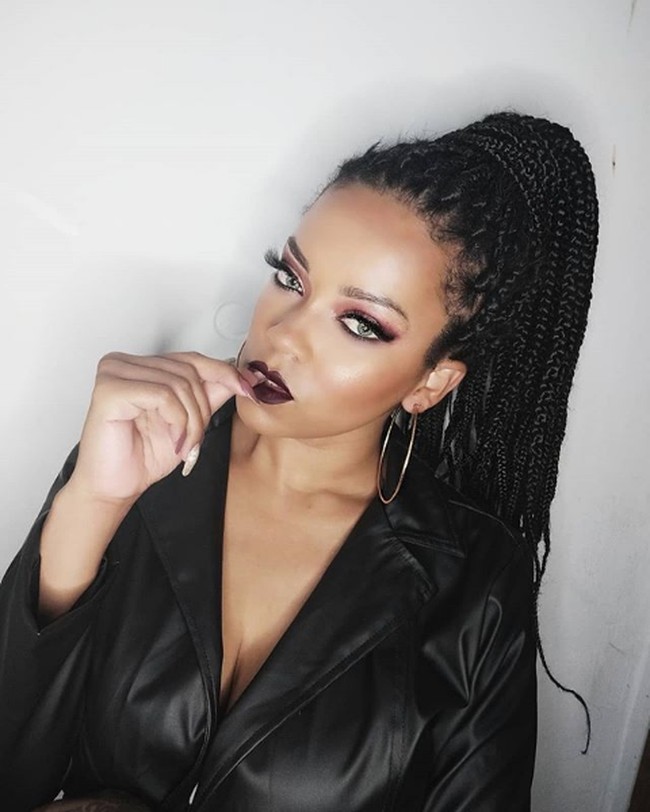 Sosoknya belakangan viral di media sosial, khususnya Instagram dan TikTok, karena dinotis oleh sang bintang sendiri. Foto: Instagram/@priscila.beatrice