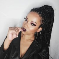 Sosoknya belakangan viral di media sosial, khususnya Instagram dan TikTok, karena dinotis oleh sang bintang sendiri. Foto: Instagram/@priscila.beatrice