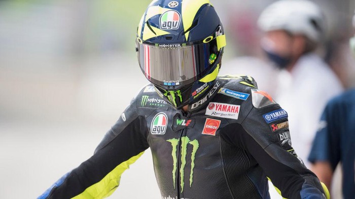 SPIELBERG, AUSTRIA - AUGUST 15: Valentino Rossi of Italy and Monster Energy Yamaha MotoGP Team returns in box  during the MotoGP Of Austria - Qualifying at Red Bull Ring on August 15, 2020 in Spielberg, Austria. (Photo by Mirco Lazzari gp/Getty Images)