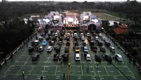 Konser drive-in ini pun diharapkan dapat membangkitkan semangat pelaku seni untuk tetap berkarya dan mendapatkan ruang apresiasi selama masa pandemi.