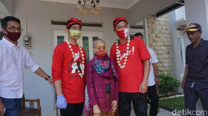Bakal Cawalkot dan Wawalkot Solo Gibran Rakabuming Raka dan Teguh Prakosa saat blusukan di Serengan