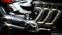 Rocket 3 R didukung mesin terbesar 2.500cc.