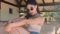 Aktris berusia 35 tahun tersebut dikenal dengan peran-peran sebagai wanita seksi. Dok. Instagram/jacquelinef143