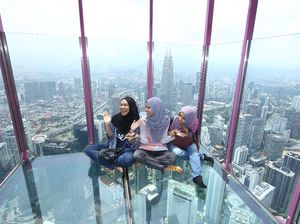 Strategi Malaysia Goda Turis Indonesia