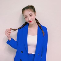 Blastar sendiri debut 31 Juli lalu dengan single One Way. Moon Jinsil didaulat sebagai seorang lead vocalist dan lead dancer dalam grup beranggotakan lima member itu. Untuk pertama kalinya, ia menggunakan nama asli yakni Jinsil. Foto: Instagram @ dal_true_