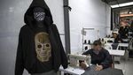 Napi di Peru Produksi Masker dari Balik Jeruji Besi Saat Pandemi