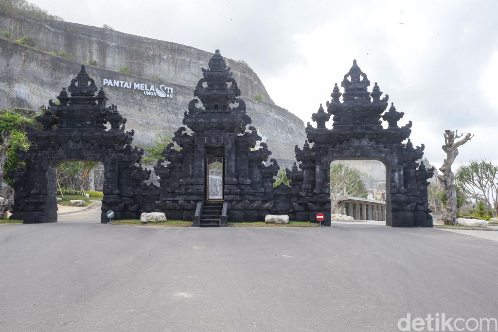 Keadaan Terkini Pantai Melasti Bali di Masa Pandemi