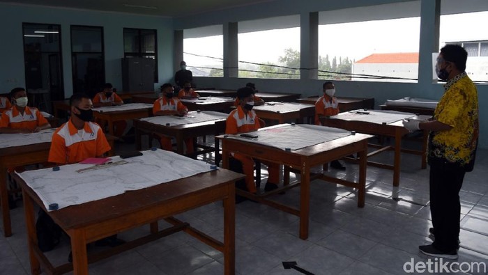 Pemkab Banyuwangi Awasi Ketat Simulasi Pembelajaran Tatap Muka