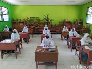 Uji Coba Sekolah Tatap Muka di SMAN Punung Pacitan Terapkan Ganjil Genap