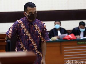 Yang Diketahui Sejauh Ini dari Penangkapan Bos PStore dan Rico Valentino