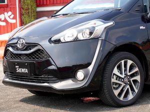 Masih Ada yang Beli, Ini Konsumen Peminat Toyota Sienta di Indonesia
