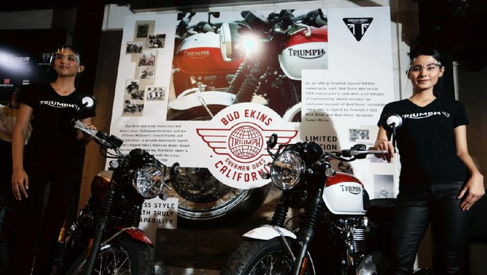 Triumph Bonneville T100 Bud Ekins dan Bonneville T120 Bud Ekins