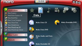 Penguna komputer yang suka menyimpan datanya ke dalam kepingan CD akan mengandalkan aplikasi Nero burner. Aplikasi ini juga berguna ketika pengguna ingin menggandakan keping CD. Namun semenjak munculnya flashdisk, popularitas Nero burner pun memudar. Kini flashdisk pun mulai jarang dipakai karena orang lebih memilih untuk menyimpan data di cloud. Foto: Internet