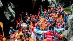 Foto: Menguji Nyali, Arung Jeram di Sungai Buaya