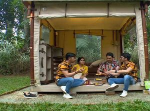 Celebrity on Vacation: Main ATV dan Glamping di Bogor
