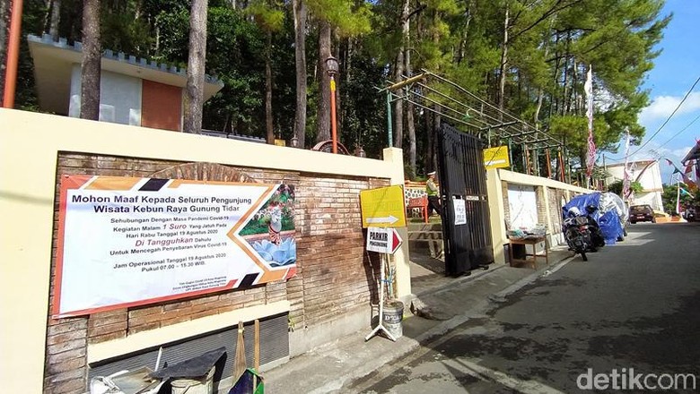 Gerbang Gunung Tidar Gerbang Gunung Tidar