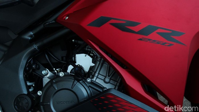 Honda CBR250RR SP Quickshifter