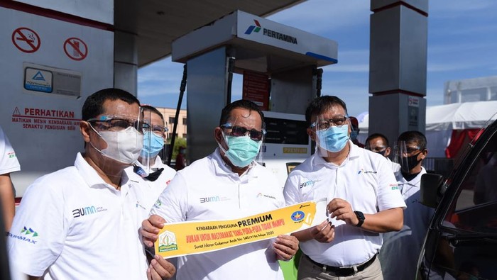 Stiker BBM Bersubsidi bernada menyentil pengguna