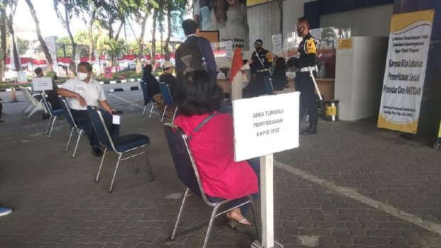 Suasana Stasiun Gambir pada Rabu, 19 Agustus 2020 sore