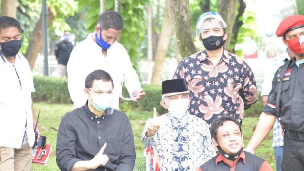 Amien Rais dan Hanafi Rais hadiri deklarasi KAMI