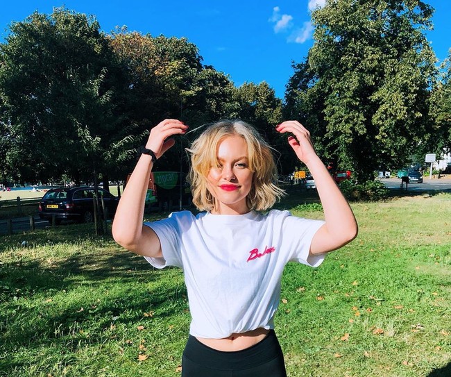 Ciara adalah artis cantik yang kini berdomisili di Inggris. Wanita 25 tahun itu lahir di Afrika Selatan. Foto: dok. Instagram