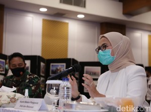 BPOM RI: Vaksin AstraZeneca Bisa Mulai Digunakan, Manfaatnya Lebih Besar