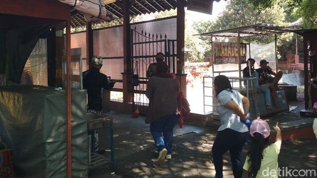 Keraton Kasepuhan Cirebon di momen long weekend (20/8)