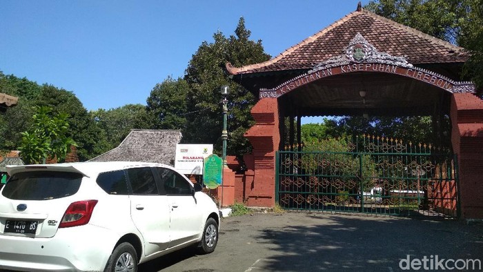 Keraton Kasepuhan Cirebon di momen long weekend (20/8)