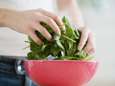 Khasiat sayur bayam untuk menu sarapan
