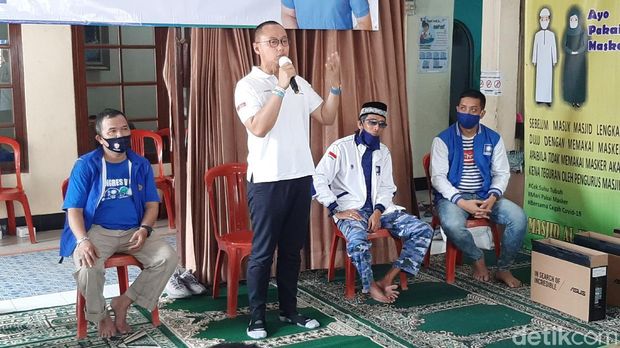 PAN Berikan Bantuan Gawai di Bogor