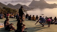 Niteroi merupakan sebuah kota yag berada di Rio de Janeiro, Brasil.